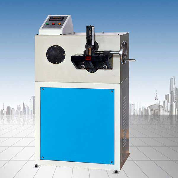 臥式拉力（lì）試驗機（jī）的性能特點及使用前準備的事項